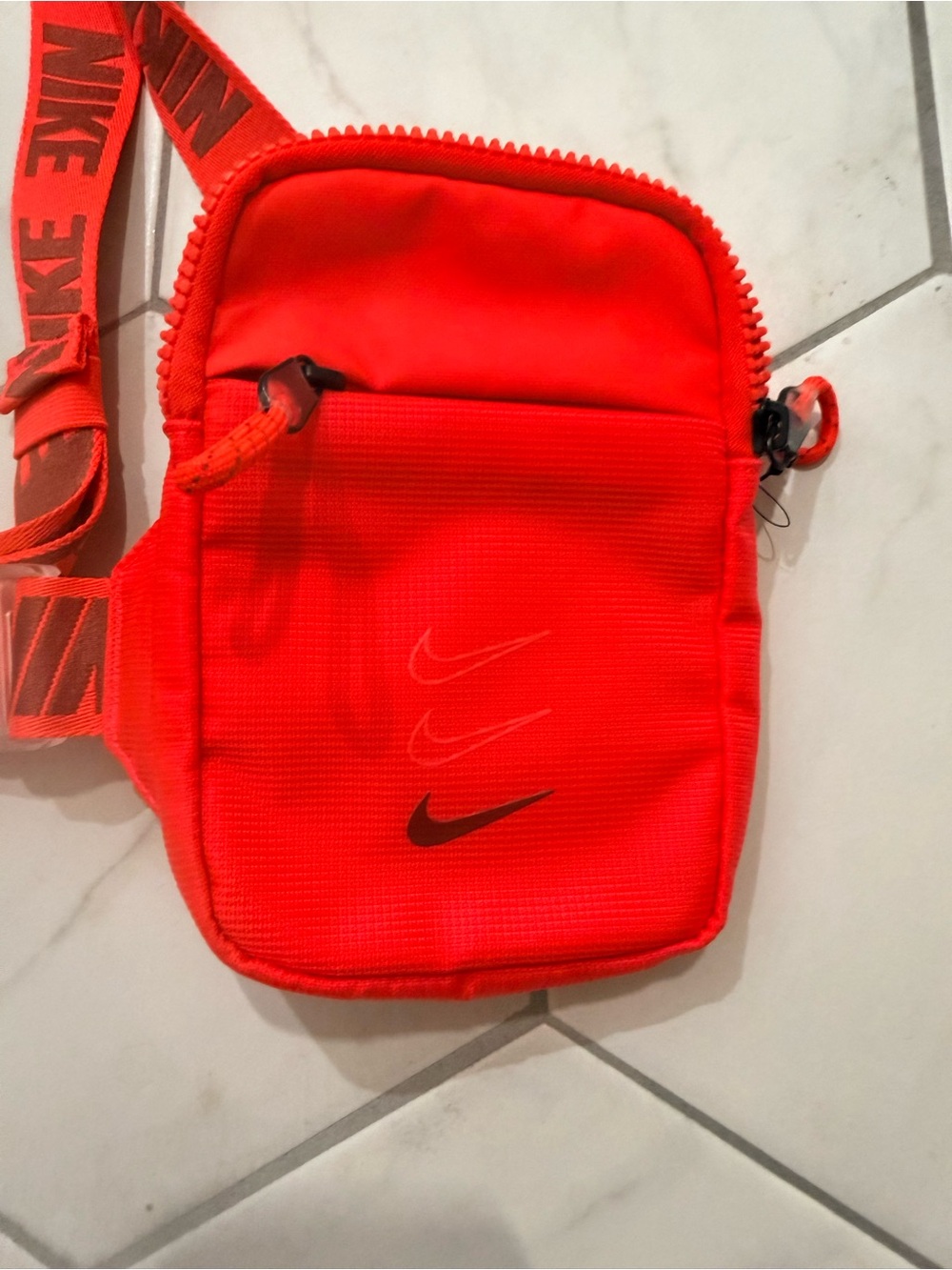 Nike Men’s Bright Red Mini Crossbody Pouch